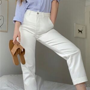 Everlane - The Straight Leg Crop